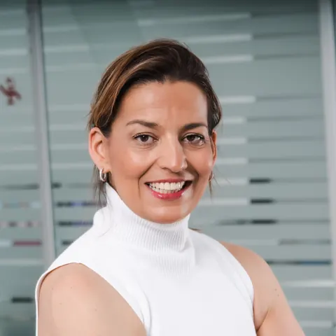 Dr. Nalan Sinanoglu-Harbrecht